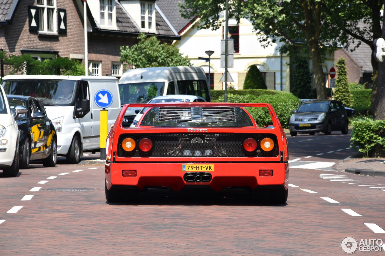 Spot van de dag: Ferrari F40 in Laren