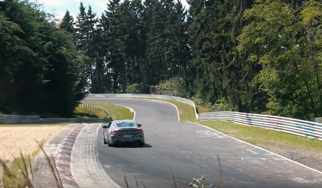 BMW M8 is being pushed to its limits!
