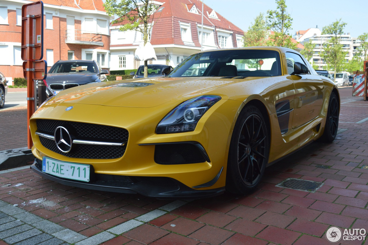 比利时新添一部马赛地 SLS AMG 黑系列