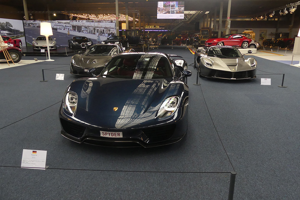 Event: Supercars in Autoworld Brussel