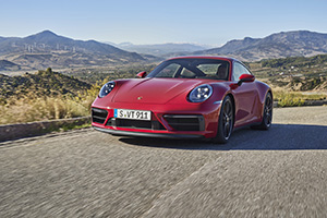 Porsche brings new 911 GTS to earth
