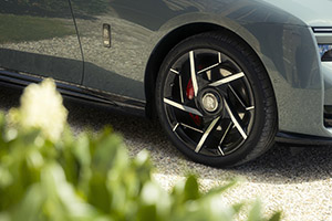 Gereden: Rolls-Royce Spectre Black Badge
