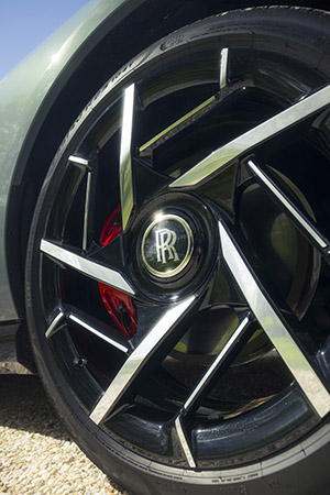 Gereden: Rolls-Royce Spectre Black Badge
