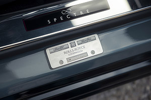 Gereden: Rolls-Royce Spectre Black Badge