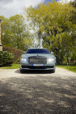 Gereden: Rolls-Royce Spectre Black Badge