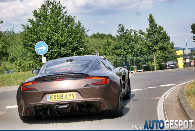 Gespot: Aston Martin One-77