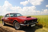 Fotoshoot Aston Martin V8 1977