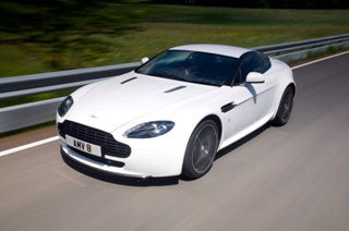 Aston Martin V8 Vantage N420 gepresenteerd