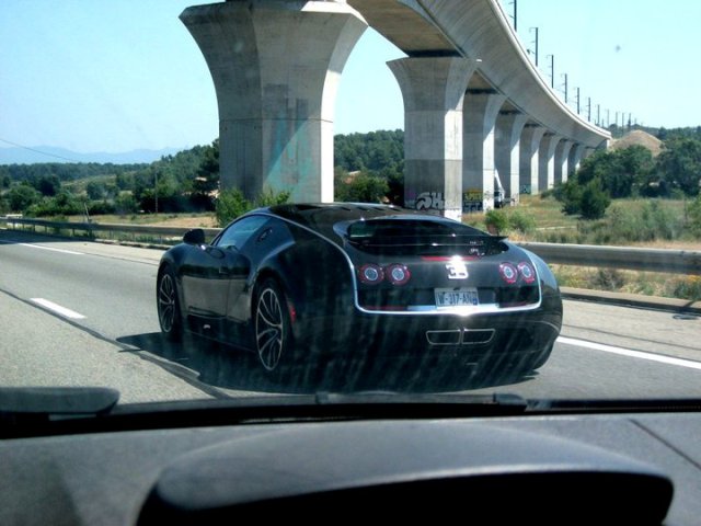 Gespot: Bugatti Veyron 16.4 Super Sport