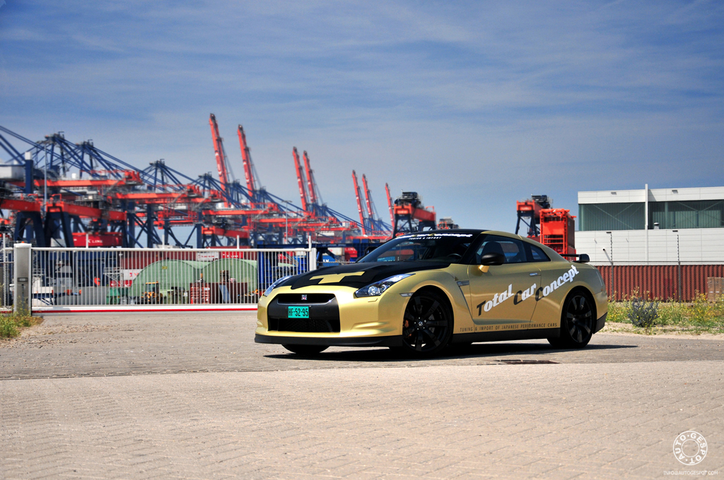 Fotoshoot: Nissan GT-R Switzer P800