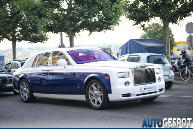 Unieke Rolls-Royce Phantom Yas Eagle gespot!