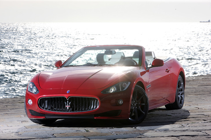 Maserati GranCabrio Sport nu te verkrijgen!