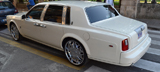 Gespot: Rolls-Royce Phantom replica op basis van een Lincoln Towncar