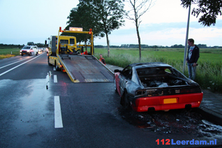 Nederlandse Ferrari 348 TB brandt gedeeltelijk af