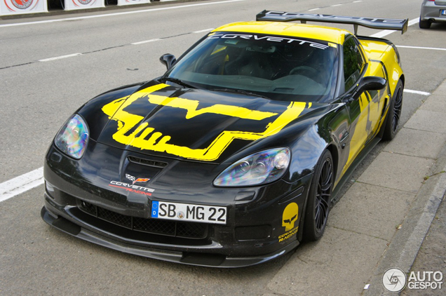 Spot van de dag: Corvette C6 Z06 in snel gezelschap 