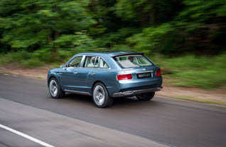 Neue Bilder: Bentley EXP 9 F Concept