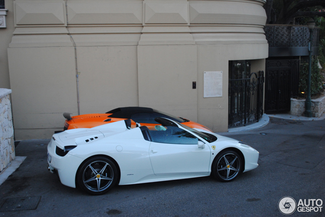 Combo: twee dakloze supercars uit Italië
