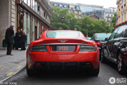La couleur Flame Orange rend l'Aston Martin DBS Carbon Edition encore plus brûlante !