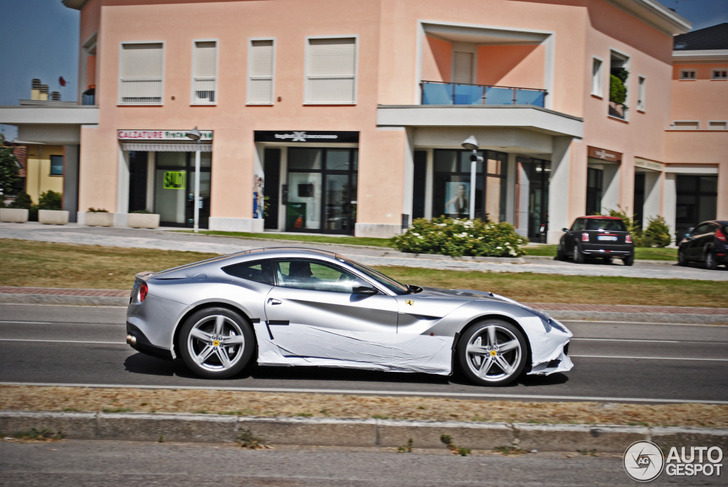 Productie Ferrari F12berlinetta gestart?