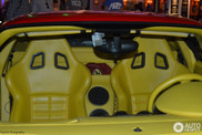 Besondere Kombination von Exterior und Interior eines Ferrari F430
