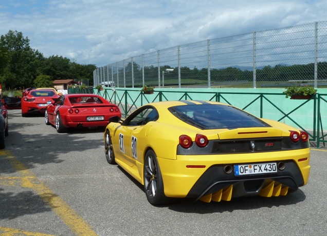 Event: Ferrari Club Germany honors the Ferrari F40