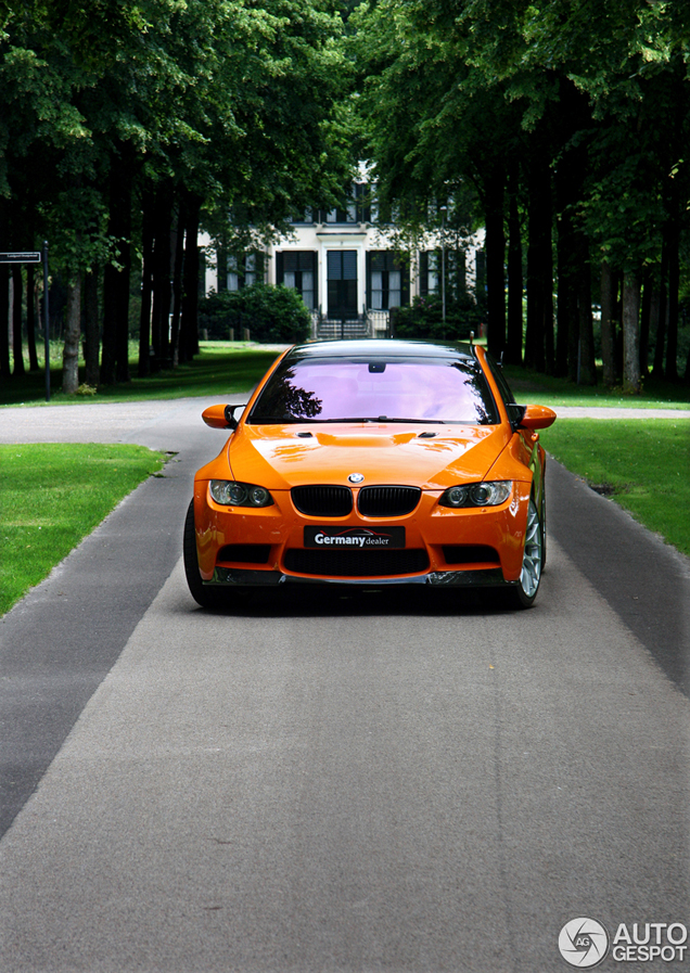 Report: BMW M3 in the Feuer Orange
