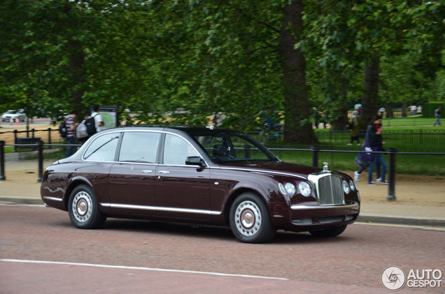 Un véritable carrosse motorisé : la Bentley State Limousine