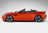 Ultimativer Sommertraum: Aston Martin V12 Vantage Roadster