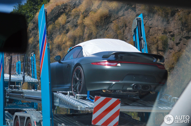 Primeur gespot: Porsche 991 Techart Carrera 4S