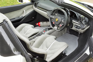 Ferrari laat individualisatie-opties zien tijdens Goodwood 