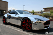 Aston Martin V8 Vantage con cerchi Forgiato!