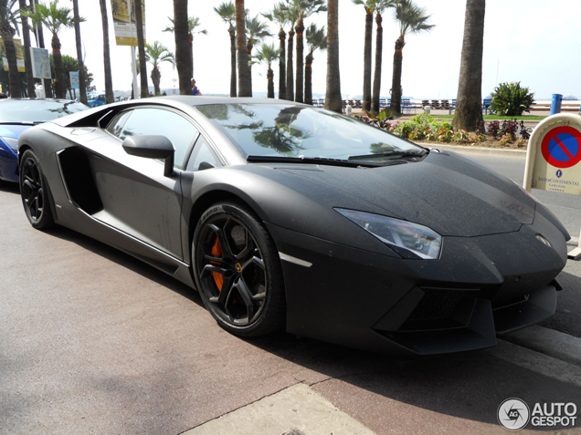 Gespot: matte kleuren deel 153