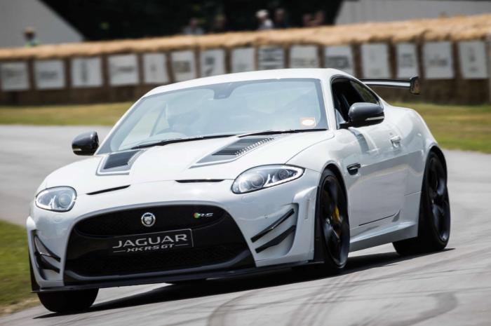 Ogen open in Londen! Jaguar brengt de XKR-S GT naar Engeland