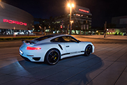 Porsche Exclusieve makes a special 991 Turbo S GB Edition