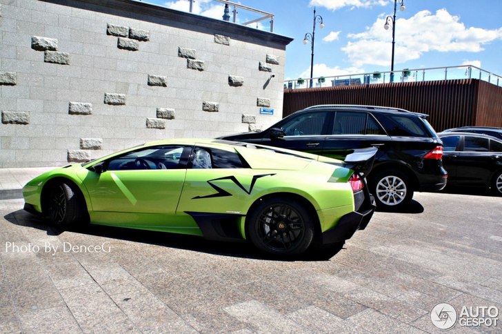 Groene Lamborghini Murciélago LP670-4 SV werkt verfrissend