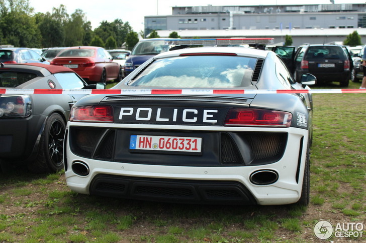 Deze politie-R8 is een wel heel dikke creatie