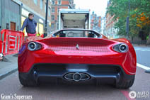 Ferrari Pininfarina Sergio duikt op in de straten van Londen