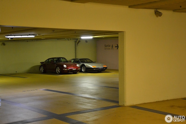 Ferrari 512 BB en Porsche 993 Turbo gebroederlijk naast elkaar