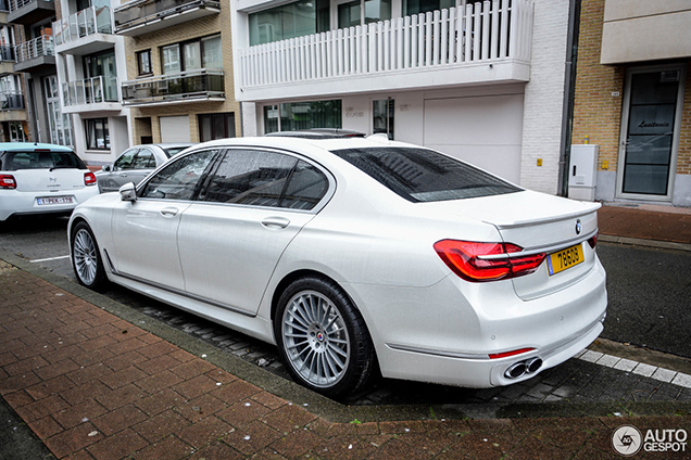 Alpina B7 Biturbo toont erg 'maffia' in het wit