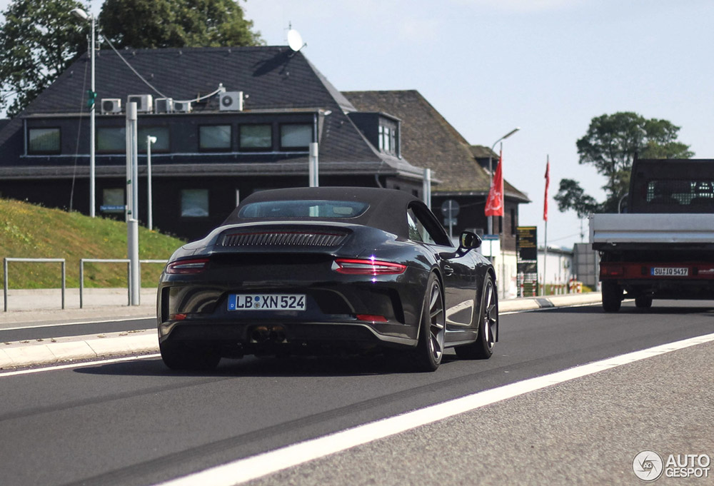 De Porsche GT3 Touring Cabriolet komt eraan