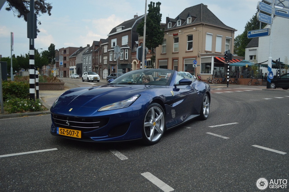 Tweede Ferrari Portofino op Nederlands kenteken gespot