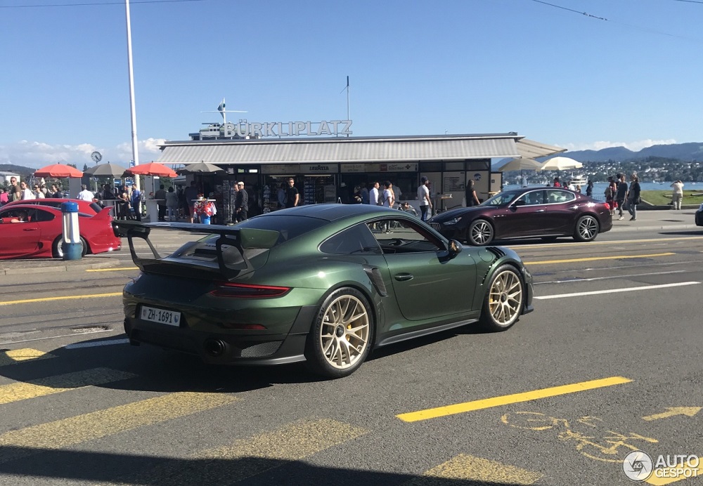 一周保时捷 GT2 RS集锦