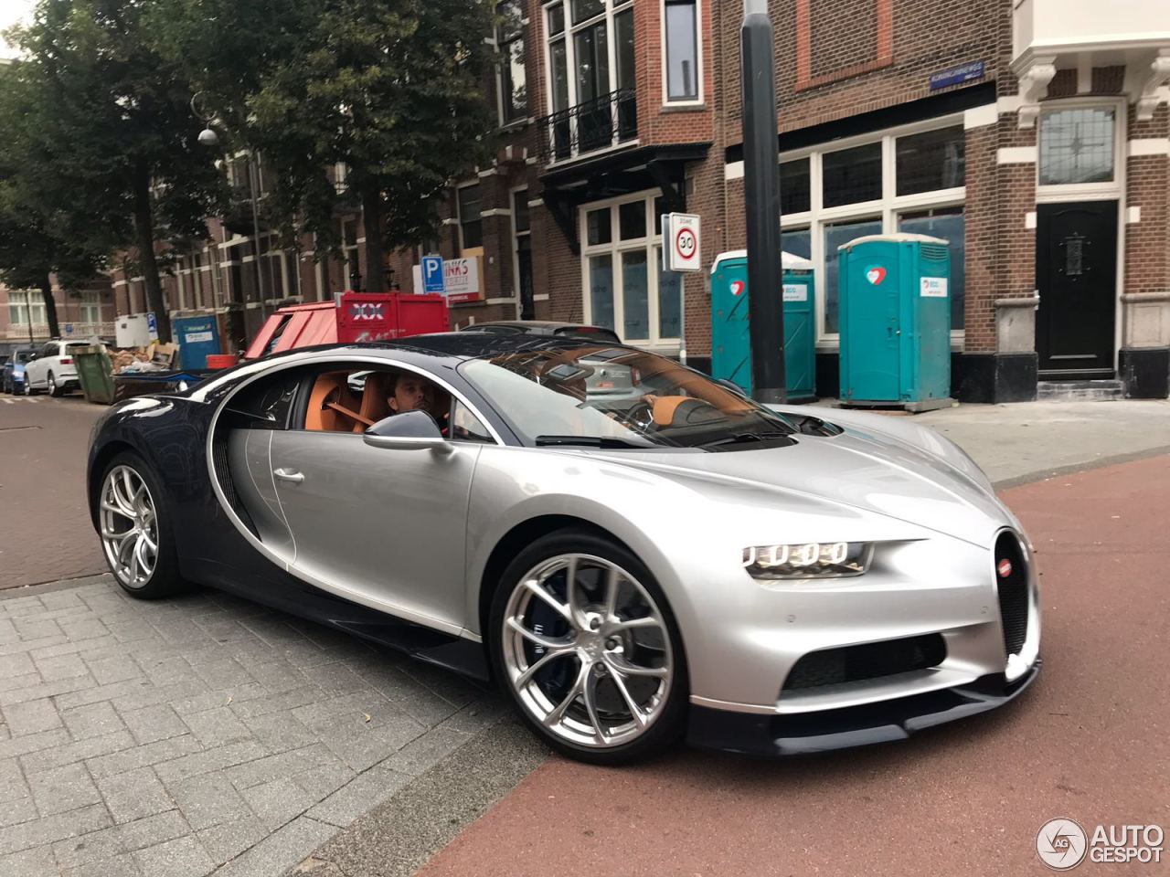 Spot van de dag: Bugatti Chiron in Amsterdam
