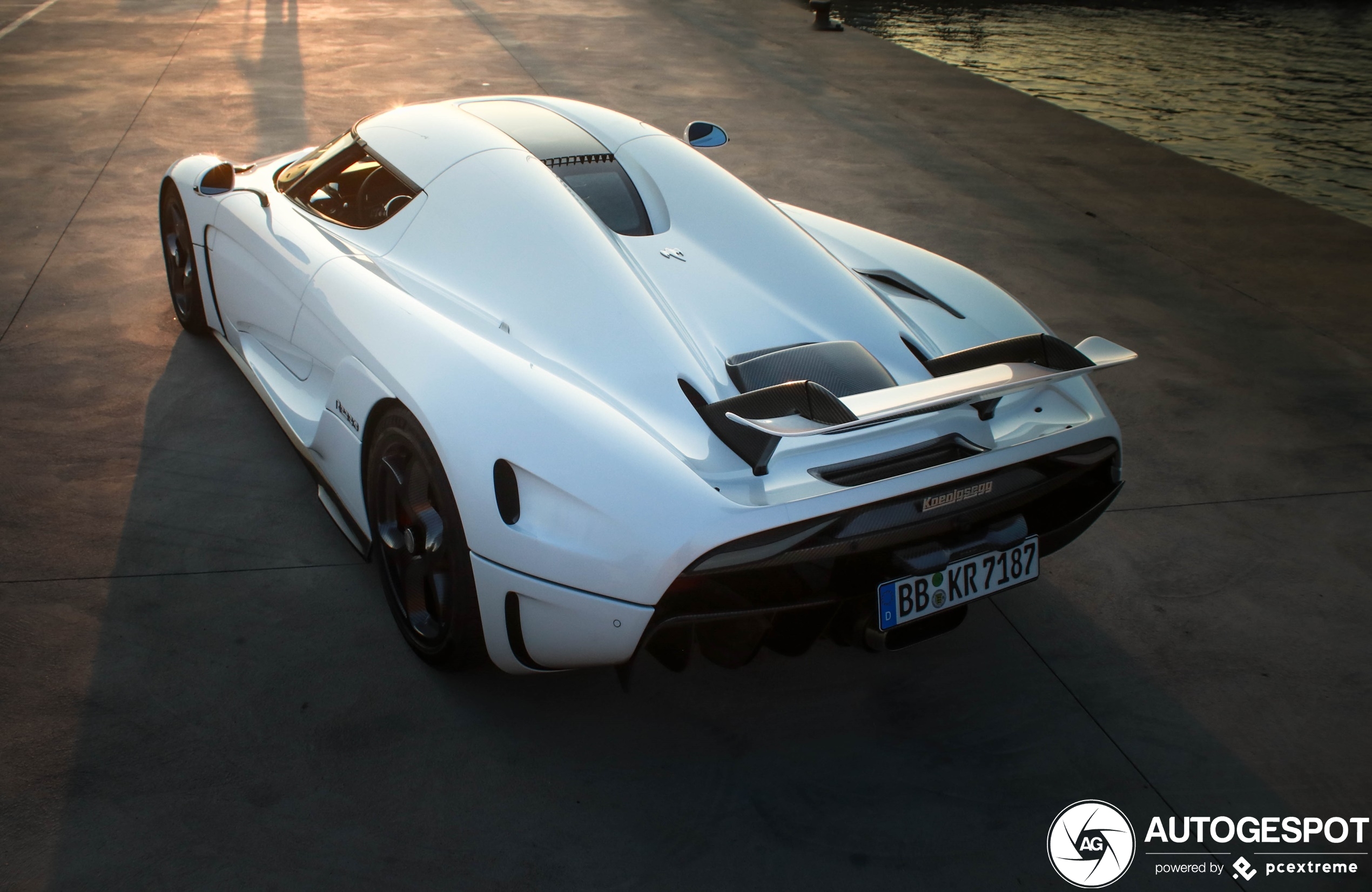 Koenigsegg Regera duikt op in Barcelona