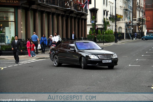Spot van de dag: Mercedes-Benz S 65 AMG W220