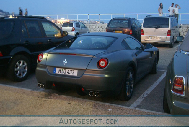 Gespot: matte kleuren deel 9