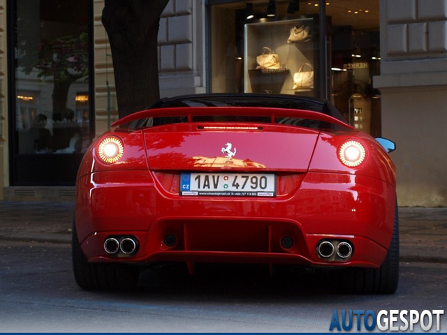 Spot van de dag: Ferrari 599 GTB Novitec Rosso