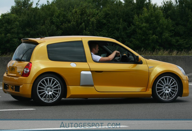 Exoot onder de loep: Renault Clio V6
