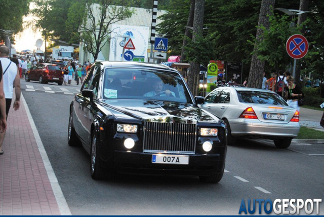 Topspot: Rolls-Royce Phantom Jankel duikt 2400 km verder weer op!