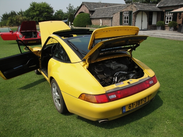 Fotoshoot met drie bijzondere Porsches!